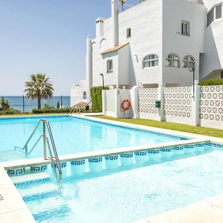 Front Sea View Apartment エステポナ エクステリア 写真
