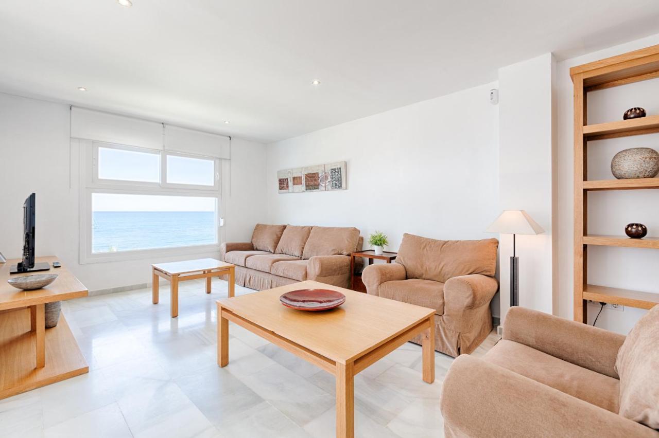 Front Sea View Apartment エステポナ エクステリア 写真